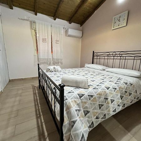 カターニアMimi E Coco Shabby Houseアパートメント エクステリア 写真